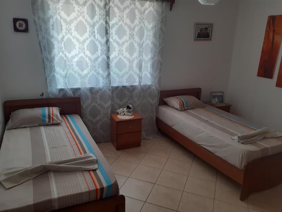 Geri Apartment Ksamil Luaran gambar